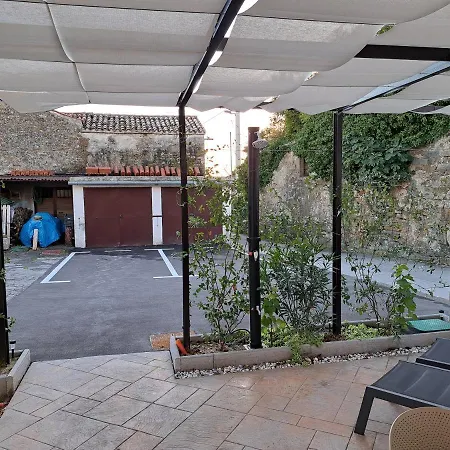 Apartment Sabavia